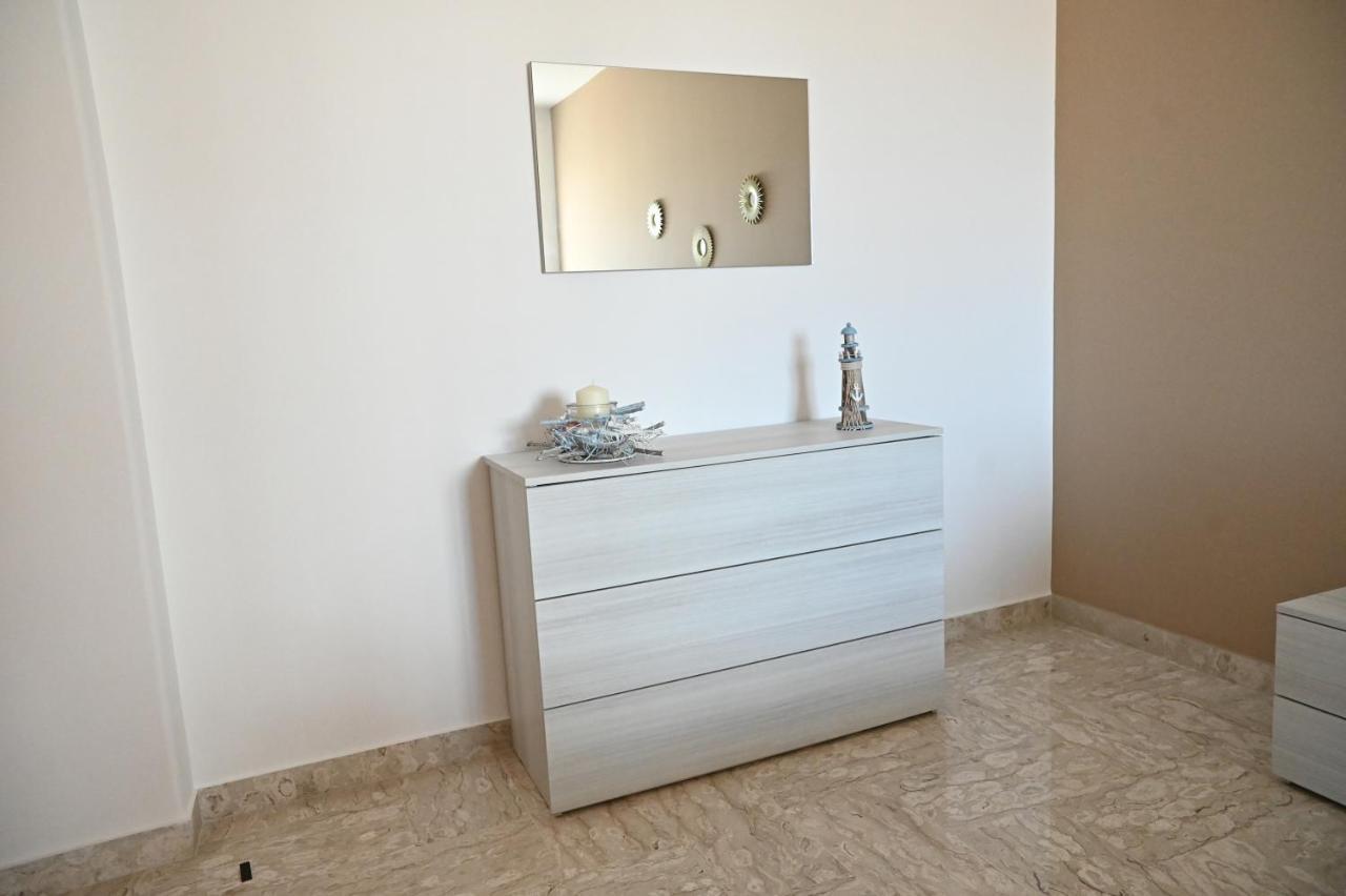 Dimora Fefe Apartment Monopoli Ngoại thất bức ảnh