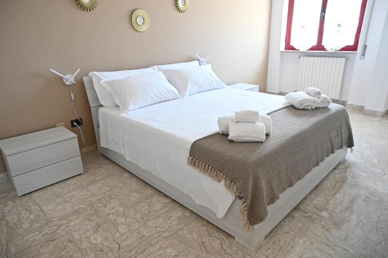 Dimora Fefe Apartment Monopoli Ngoại thất bức ảnh